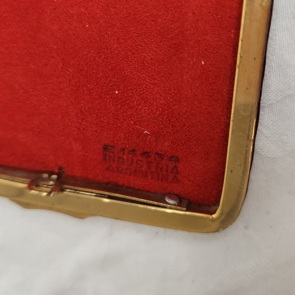 Patent Crocodile Leather Compact Mirror - Picture 9 of 9